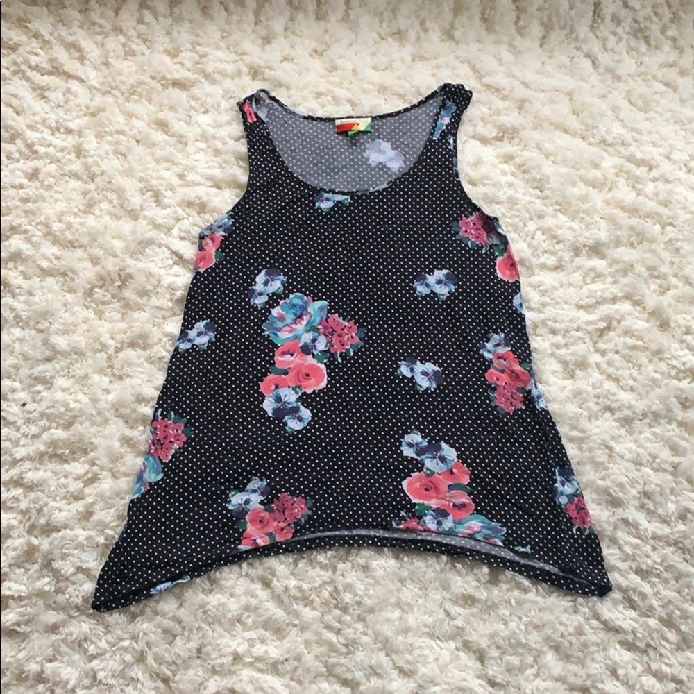 Black tank top with cute print